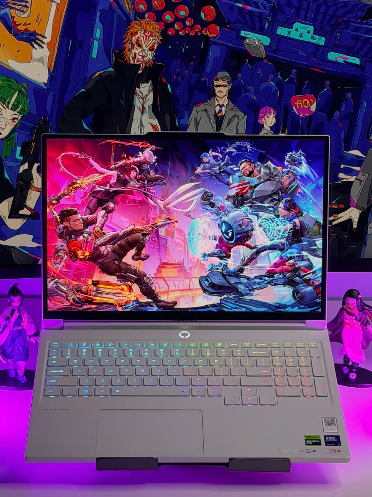Lenovo Legion 7 OLED 2025 photographié par HM Laptop